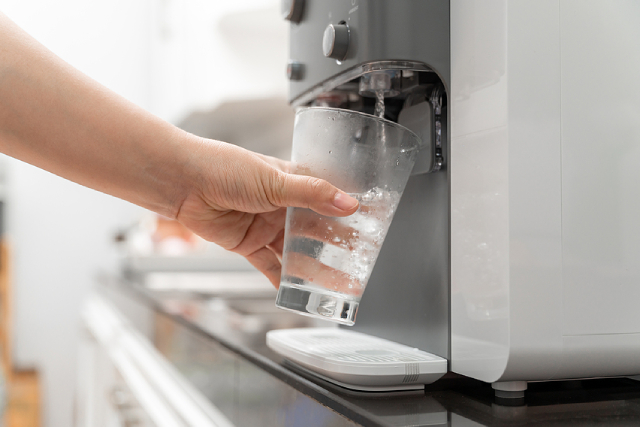 An Overview Of How UV Water Purification Cleans Drinking Water