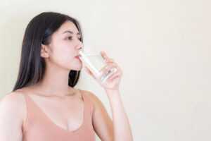 How To Drink More Water: 4 Useful Hacks You Need To Know